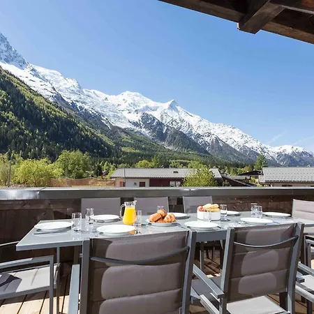 Apartament Grand Paradis 11 - Year *